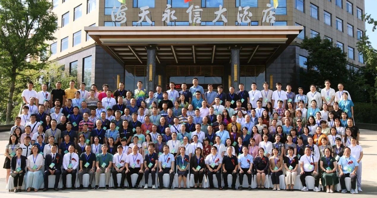 動物微生態(tài)學(xué)會學(xué)術(shù)研討會圓滿落下帷幕！